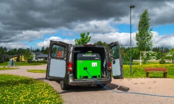 De elektrisch aangedreven Eco Weedkiller Pro SP is geschikt voo