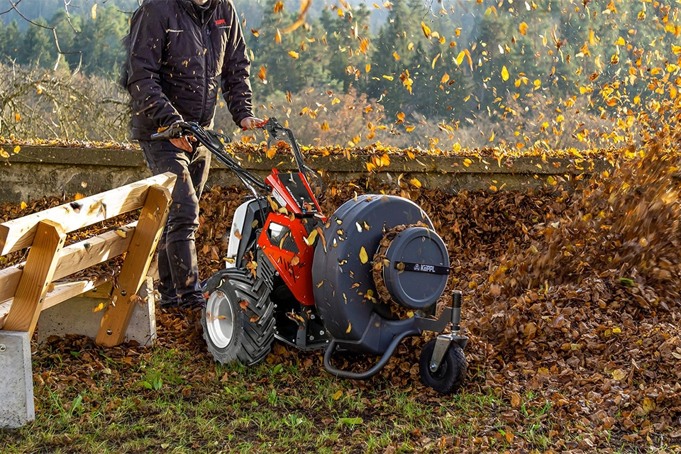 Koppl CEE Stihl met bladblazer kopie