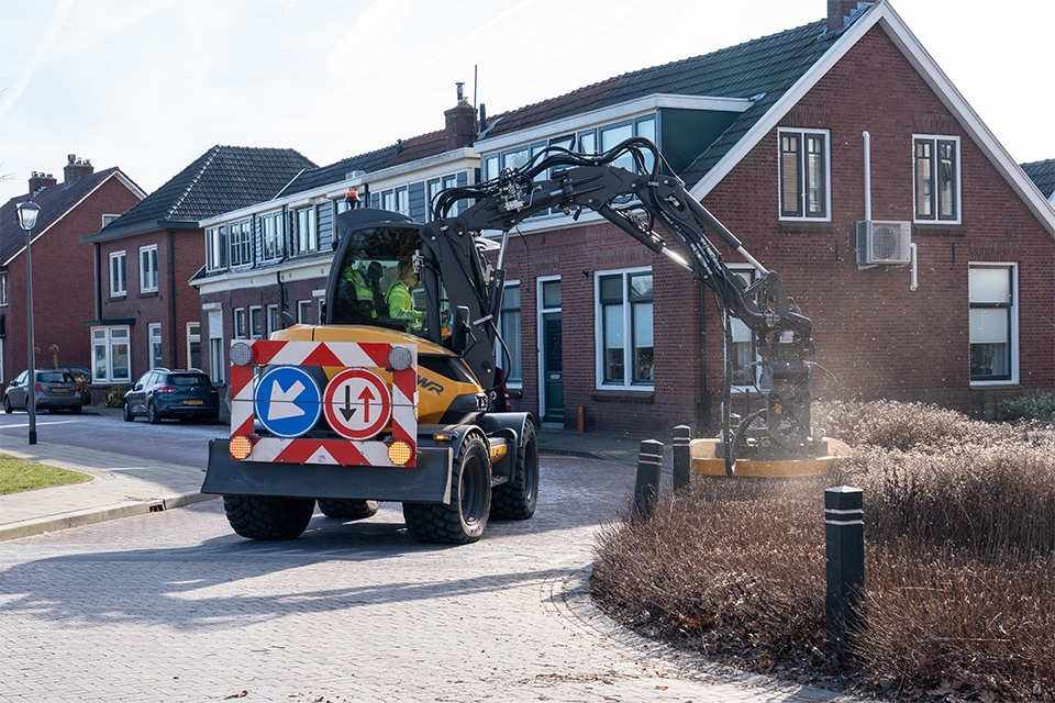 Compact materieel voor efficiënt groenonderhoud 1