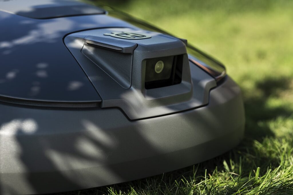 Husqvarna onthult duo van robotmaaiers met AI-vision voor kleine tot middelgrote tuinen 3