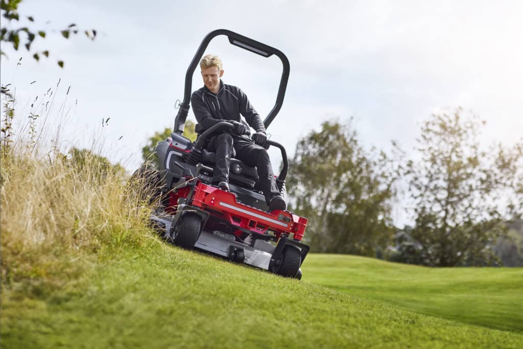 Cramer Optimus Z zero-turn maaiers: tot 100.000 m² maaien op één acculading  3