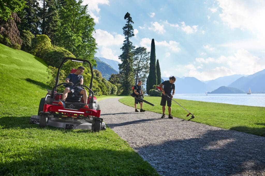 Cramer Optimus Z zero-turn maaiers: tot 100.000 m² maaien op één acculading  2