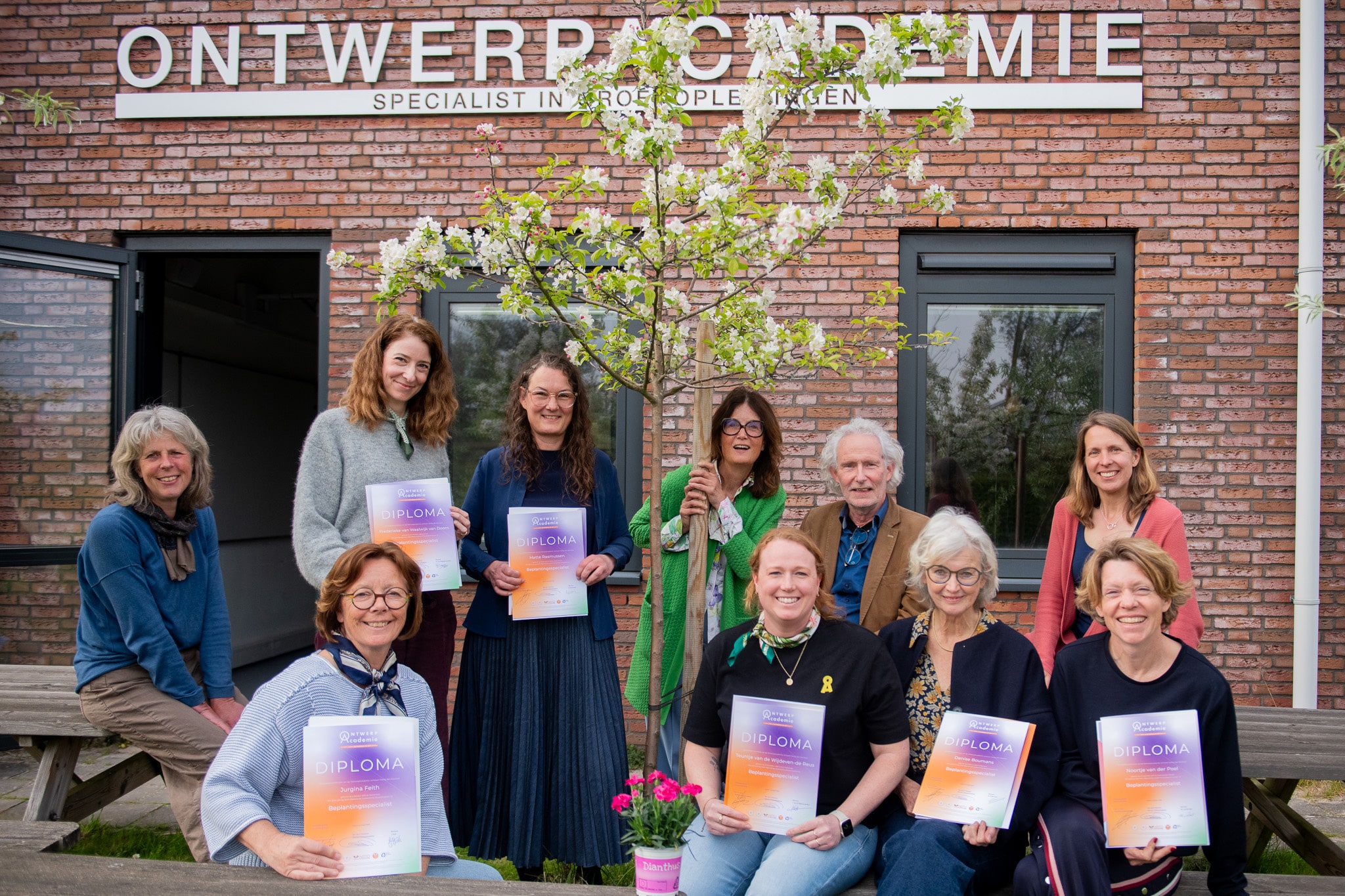 OntwerpAcademie feliciteert de eerste Beplantingsspecialisten met diploma op NLQF-niveau 5 7